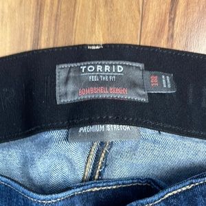 Torrid Bombshell Skinny 18R Premium Stretch Jeans